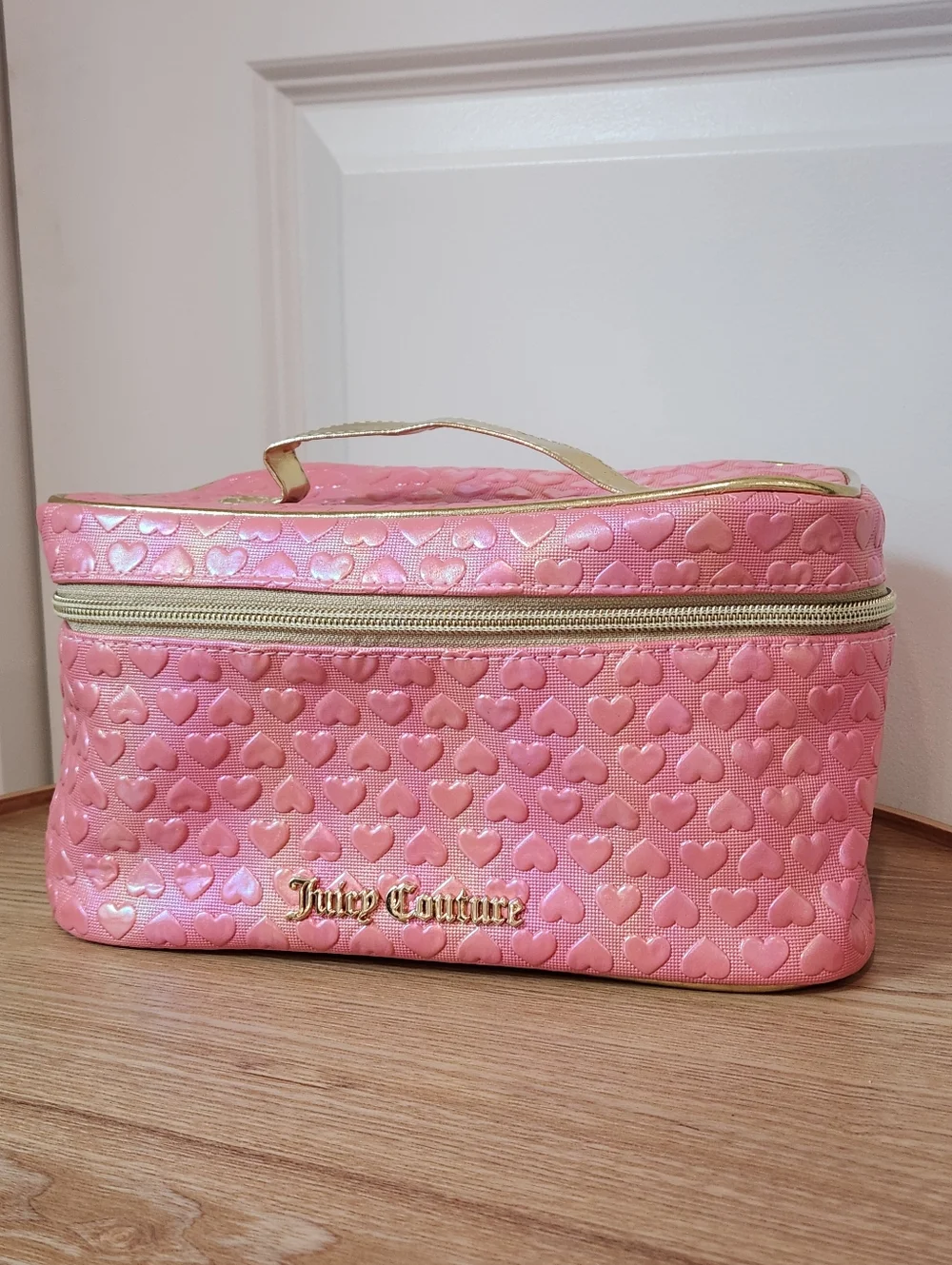 Juicy Couture Pink Heart Embossed Cosmetic Case - Picture 1 of 7